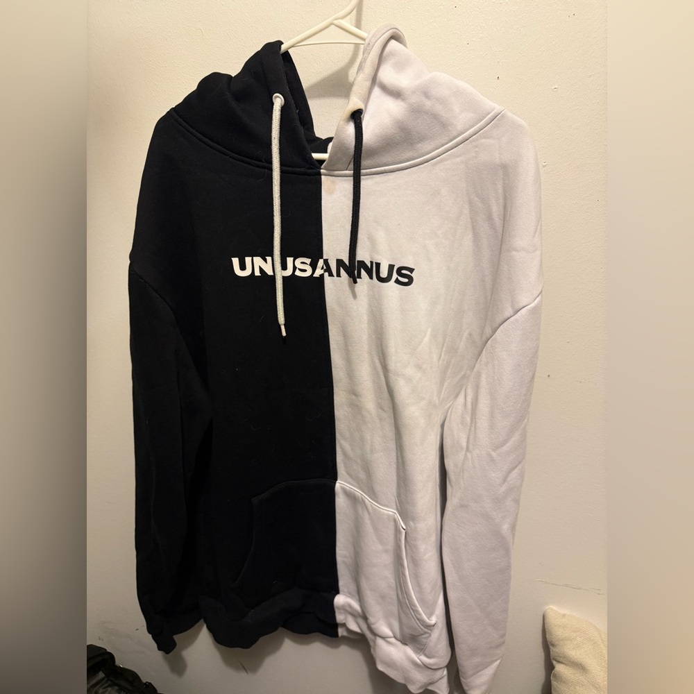 Unus Annus 3Xl Split Hoody